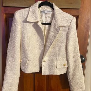 - Short Textured Zara Jacket - Size Medium -